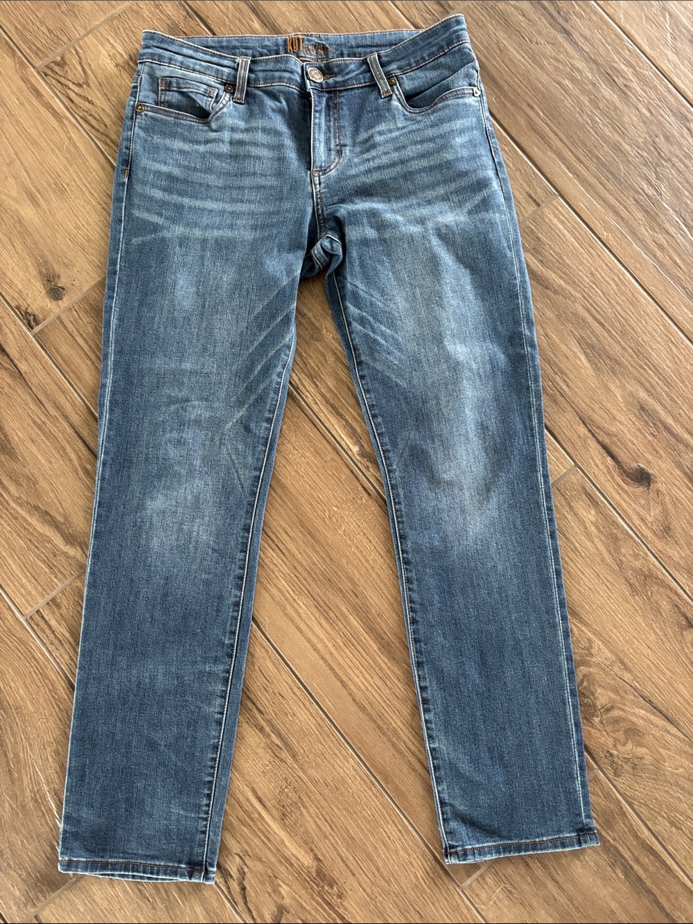 Kut from the Kloth Straight Leg Jeans